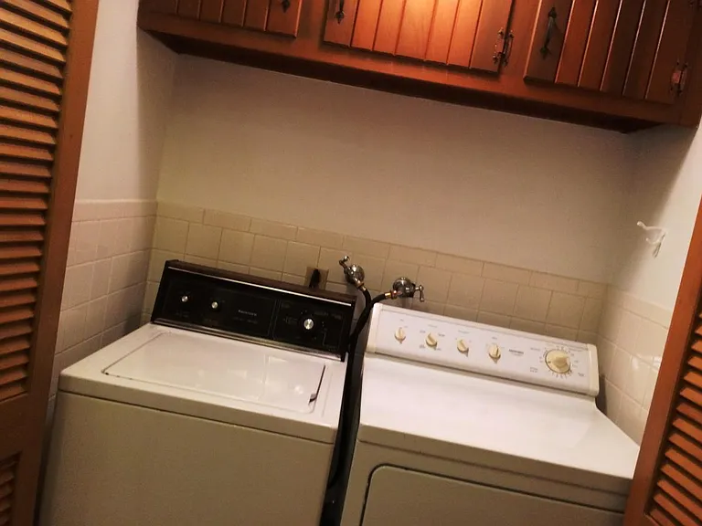 5033 Forest Park Pl #4 — Photo 8
