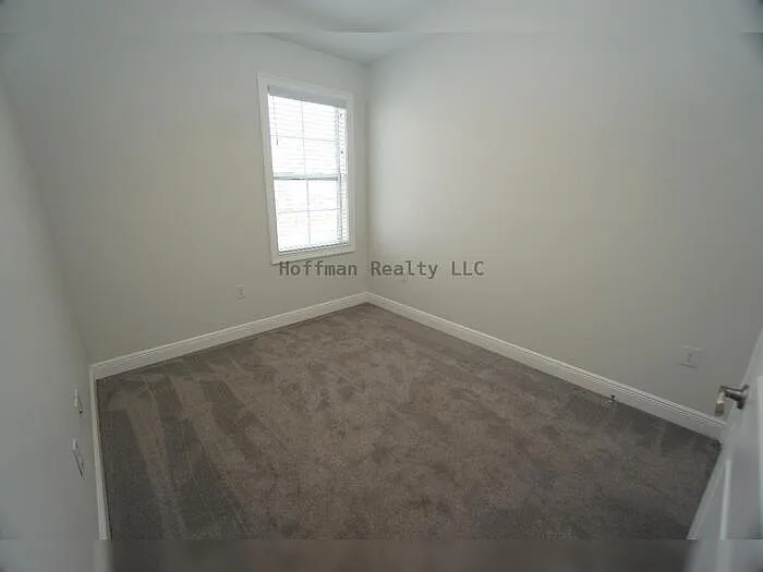 4250 W Carmen St — Photo 15