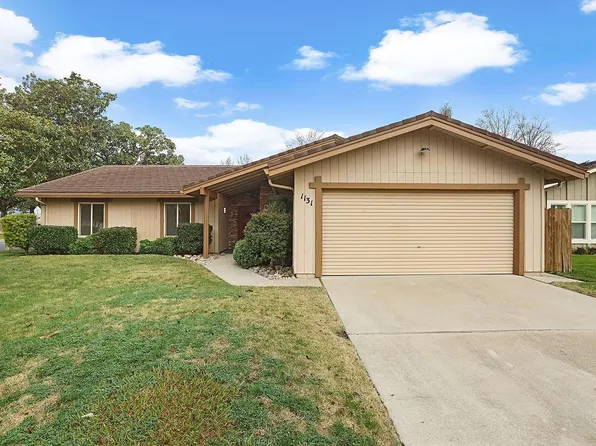 1131 Sunnyoak Way, Stockton, CA 95209