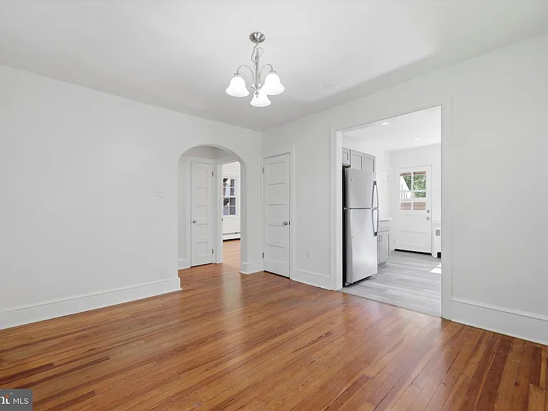 604 Grant Ave #1 — Photo 8