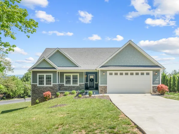 199 Blue Stone Hills Dr, Harrisonburg, VA 22801