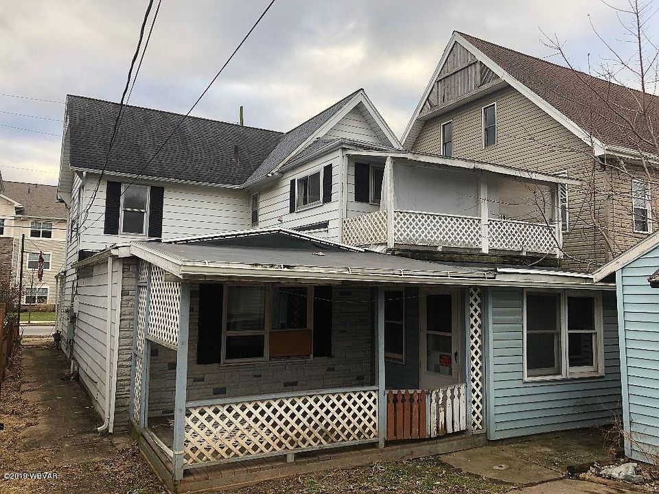 2nd image of 1622 Memorial Ave