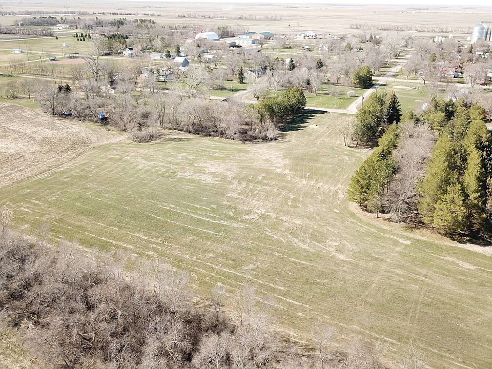 339 Grant St, Leola, SD 57456 MLS 11163521 Zillow