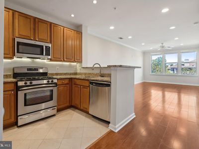 12000 Market St APT 260, Reston, VA, 20190