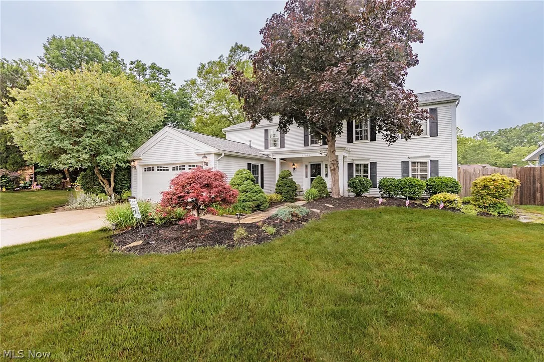 17001 Deer Path Dr photo 1