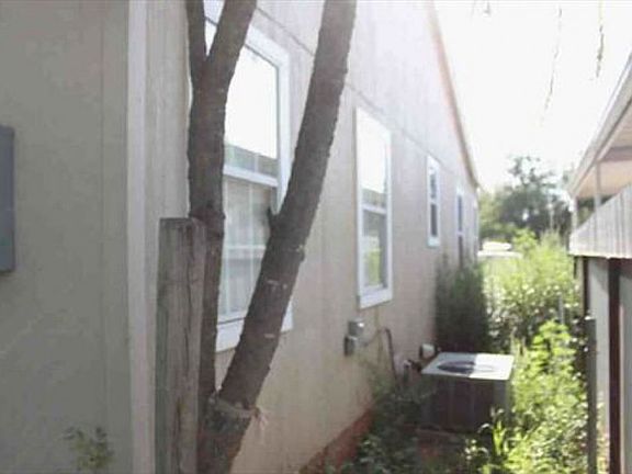 4th image of 258 S Mockingbird Ln