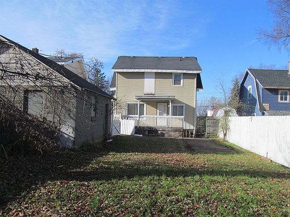4th image of 1840 Stafford Ave SW