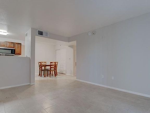 3rd image of 7885 W Flamingo Rd Unit 1016
