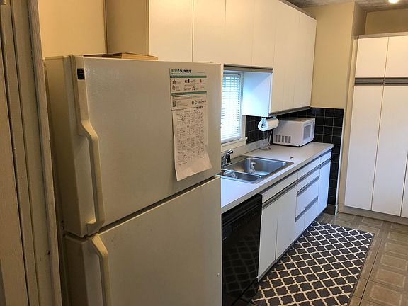 5th image of 802 N Drexel Ave