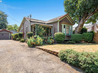 711 W 17th St Vancouver WA — Single-family home