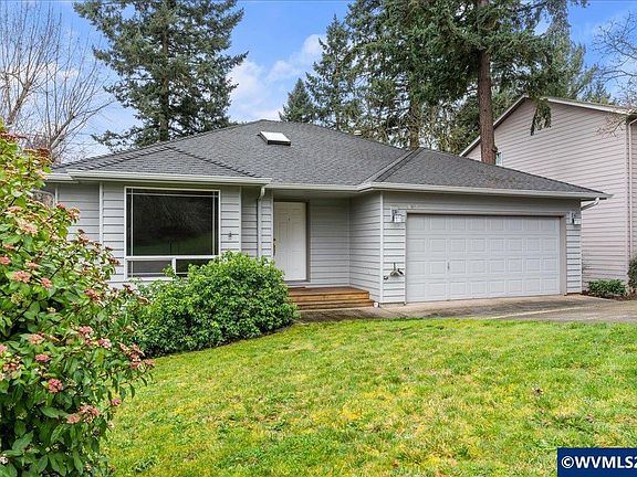 4th image of 1064 Ashwood Ct SE