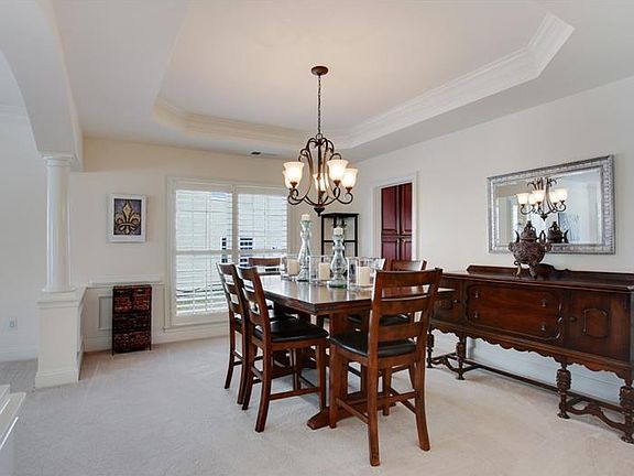 5th image of 5021 Duxford Dr SE