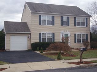 1502 Pilgrim Ln, Quakertown, PA 18951