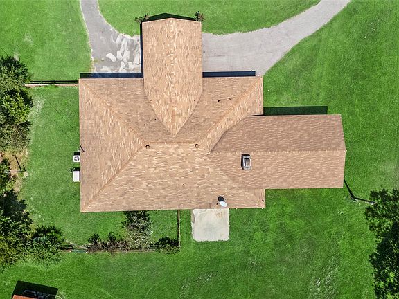 3rd image of 14818 Walker Rd