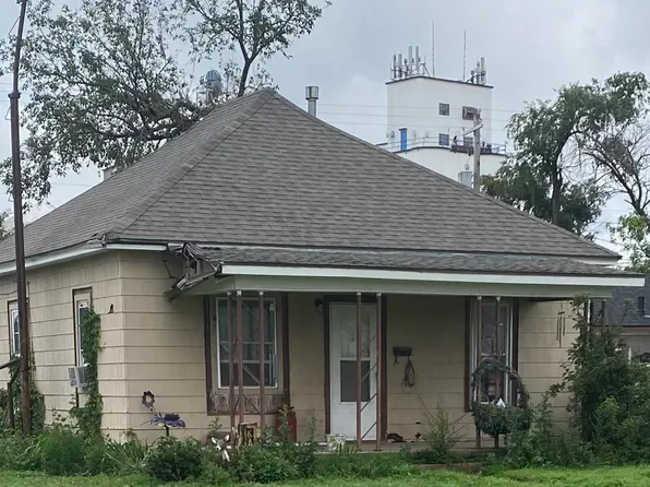 628 Williams St, Great Bend, KS 67530