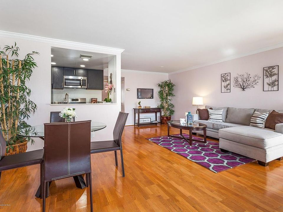 1st image of 2650 Lake Ave APT 4