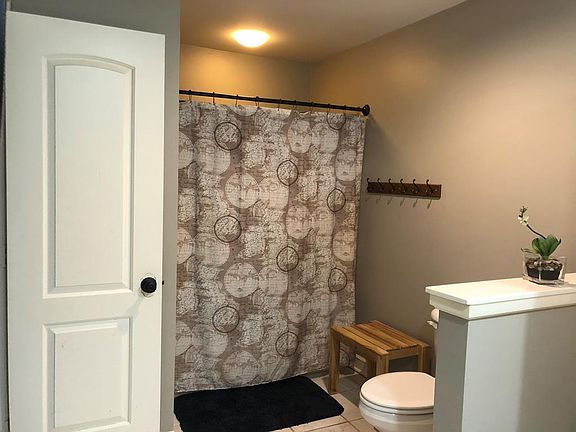 3rd image of 27 Alta Vista Cv