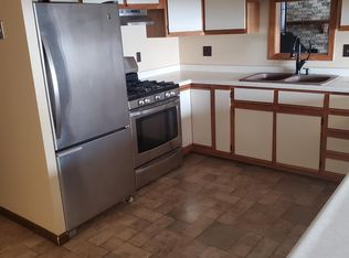 102 Tate Rd, Glenburn, ND 58740