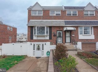 12608 Knights Rd, Philadelphia, PA 19154