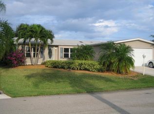 8122 9th Hole Dr, Port Saint Lucie, FL 34952