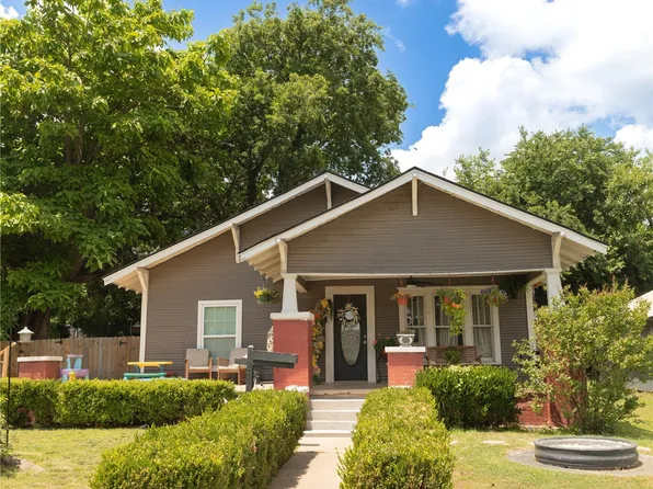 423 S Johnston St, Ada, OK 74820