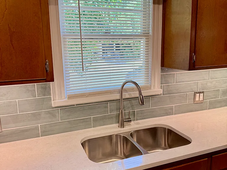3102 College St — Photo 13