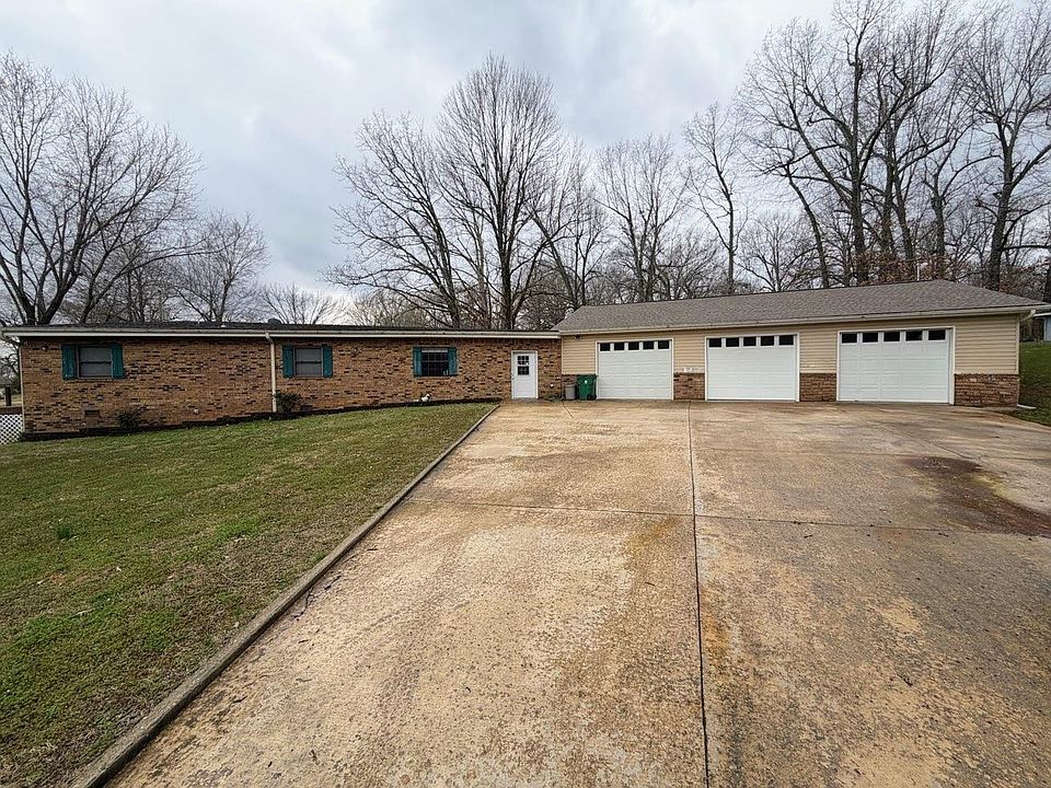 1st image of 201 Topaz Ln