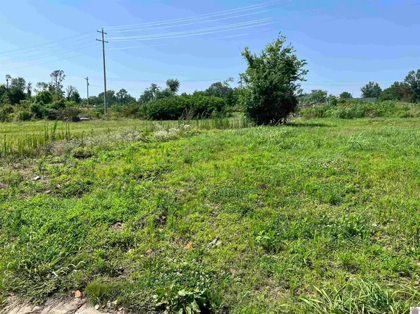 807 Beech St, Mayfield, KY 42066