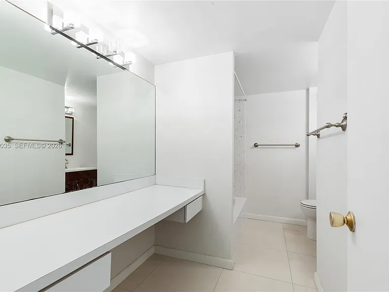 210 Sea View Dr #207 — Photo 14