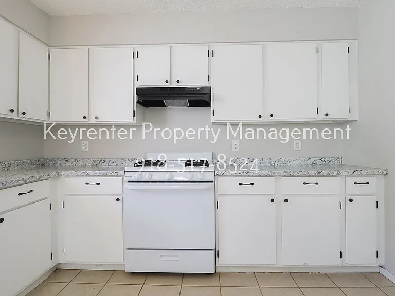 15080 S Xenophon Ave — Photo 11