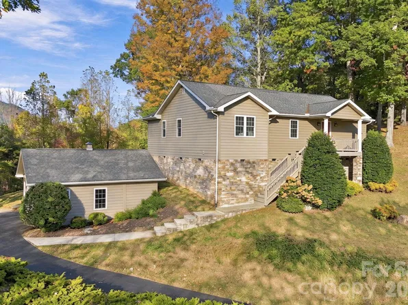 283 Blake Dr, Canton, NC 28716