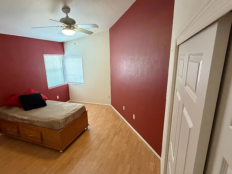788 E Calle Esplendor — Photo 6