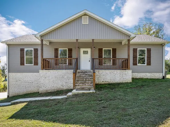 500 N McBroom Chapel Rd, Cookeville, TN 38501