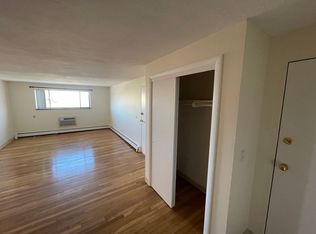 8 Riverside St APT 3-2, Watertown, MA 02472