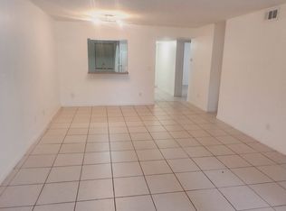 2517 S 17th St APT 207, Fort Pierce, FL 34982