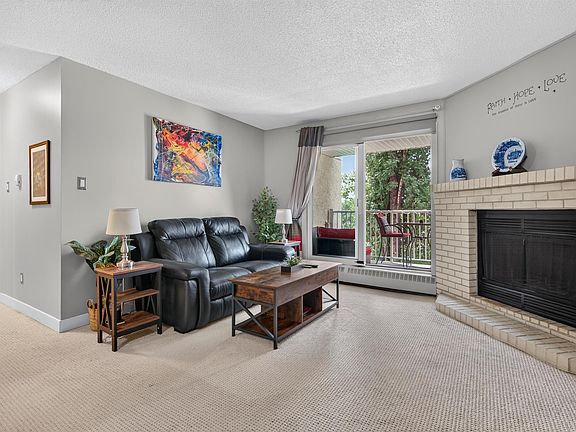 4th image of 11020 19th Ave NW #302