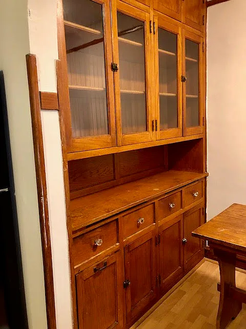 Built in Breakfast area
