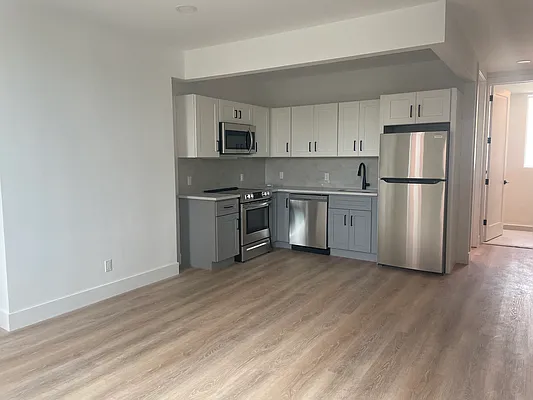 Rented by Ankor Management | media 16