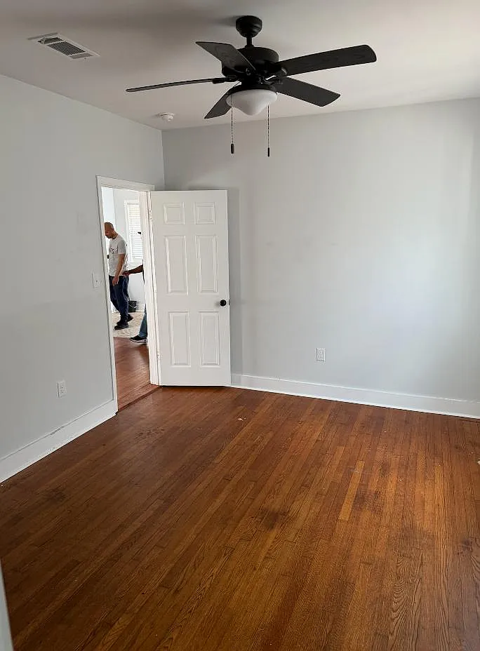 915 South 12th Street - A — Photo 2