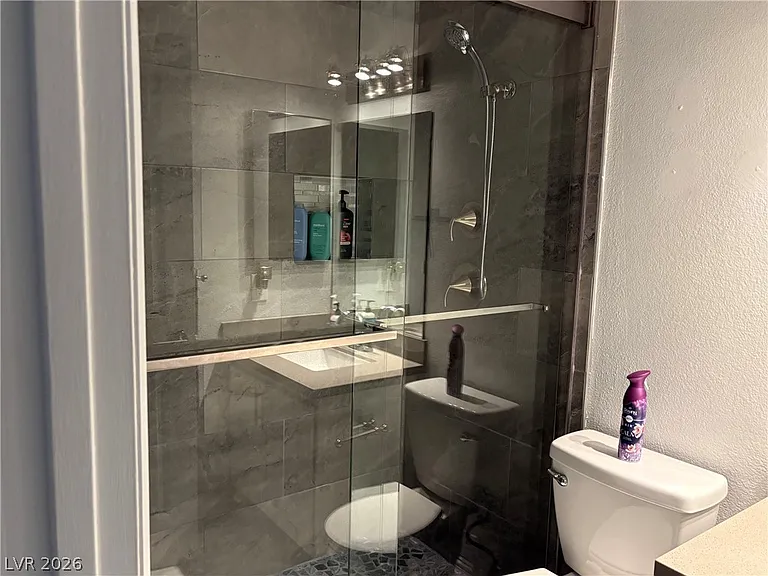 4402 Cassandra Dr — Photo 11