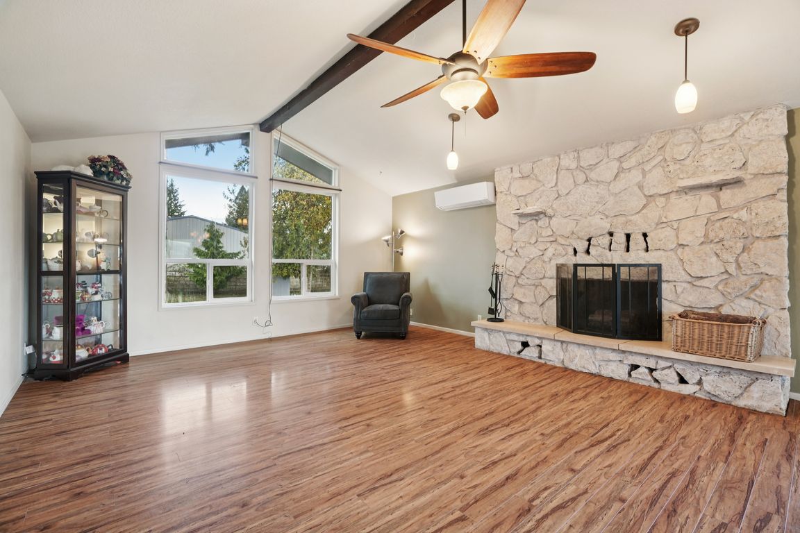 next background image