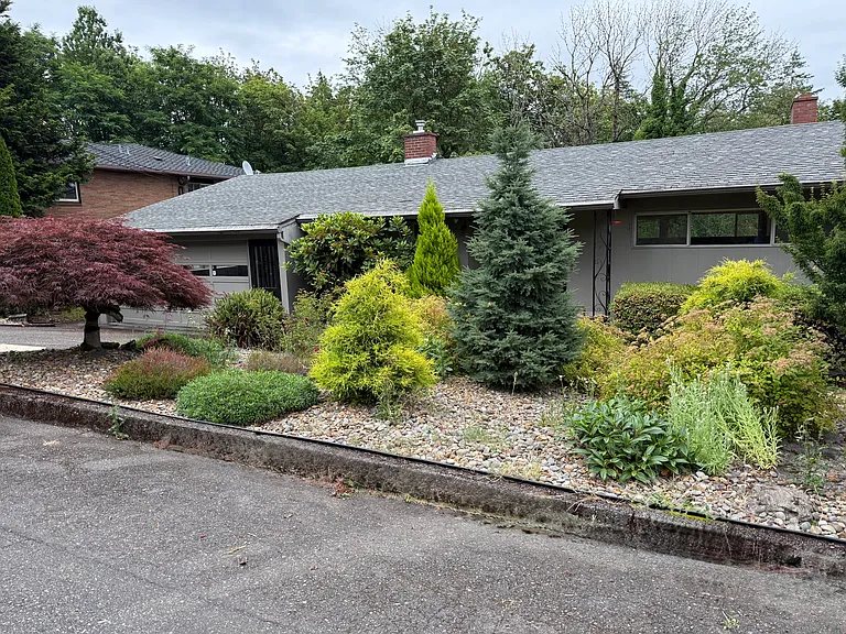 4138 SW 4th Ave — Photo 1