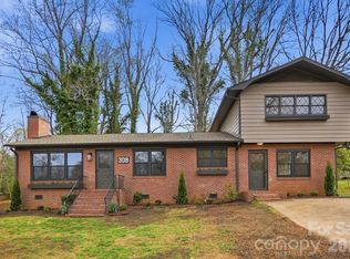 308 Rankin Ave, Lowell, NC 28098