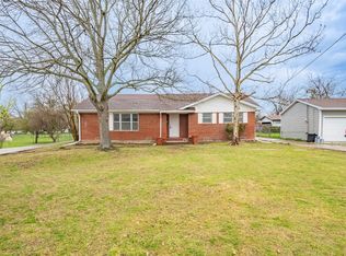 203 S College St, Itasca, TX 76055