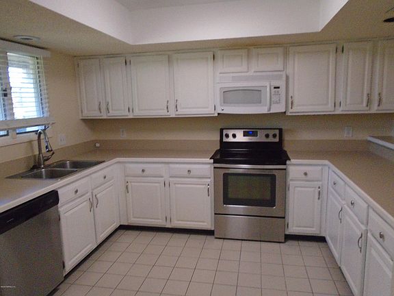 2nd image of 510 Quail Pointe Ln