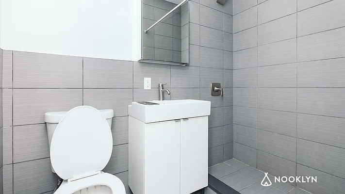 Rented by Nooklyn NYC LLC | media 36