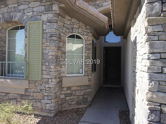 3rd image of 8407 Hollywood Hills Ave #0