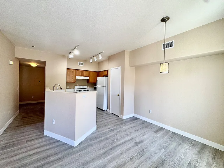 9303 Gilcrease Ave #1181 — Photo 4