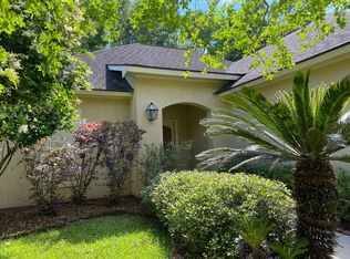 9176 Boone Dr, Baton Rouge, LA 70810