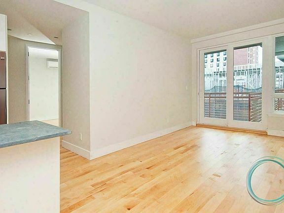 2nd image of 836 Dekalb Ave #2K